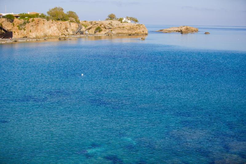 Almyra Seaside Villa with Private Pool - Sleeps 9 - image 22