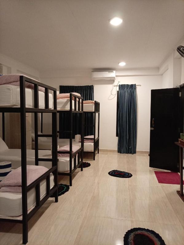 Ella Mount Hostel - image 3