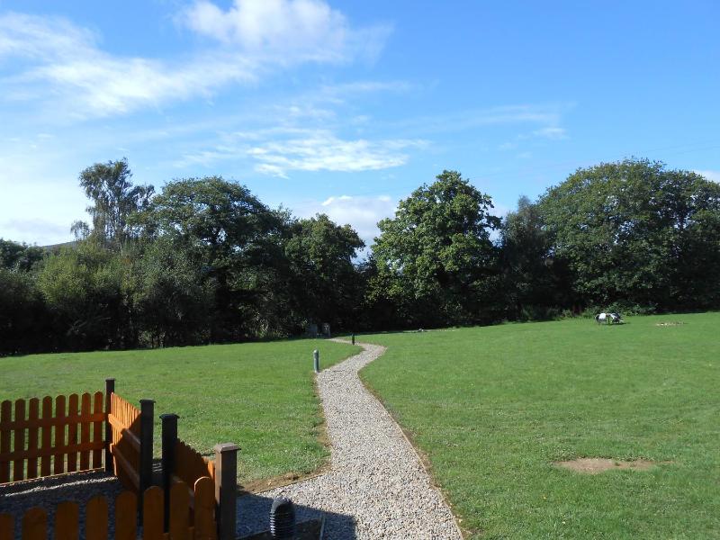 Double Room with Garden View image 4