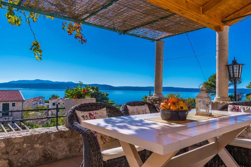 House Vedrana - image 4