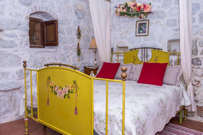 House Vedrana - image 10