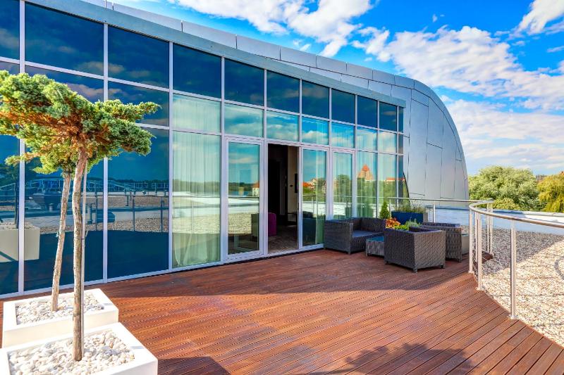 Luxury Apartment image 1
