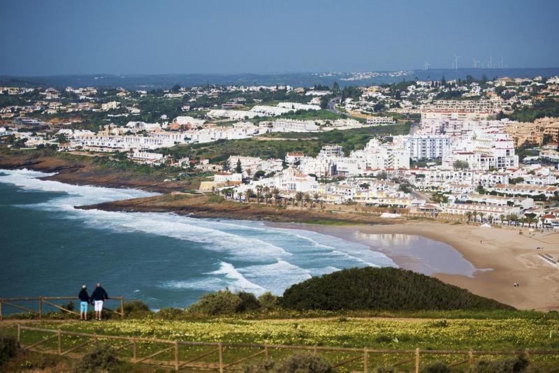 C18 - Church Square Apartment in Praia da Luz - image 12