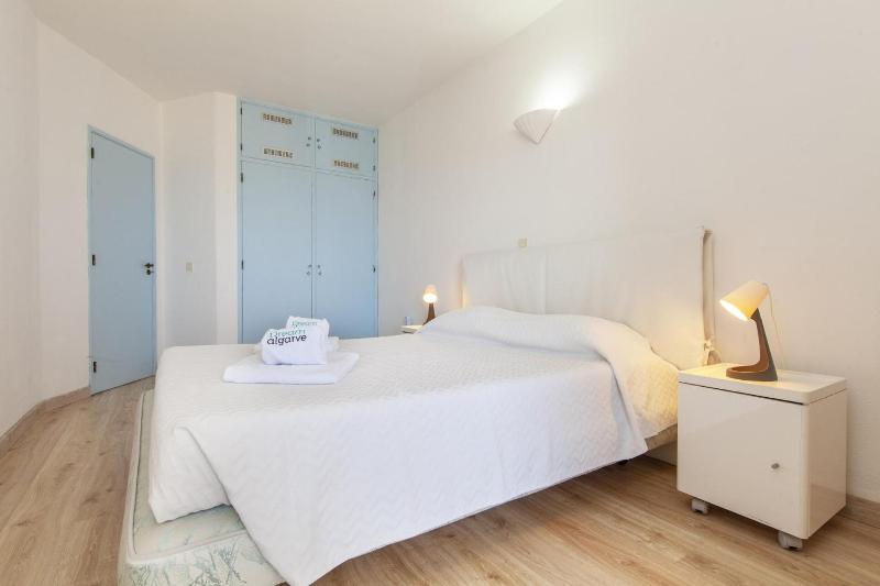 C22 - Beco do Poço Beach Townhouse in Praia da Luz - image 9