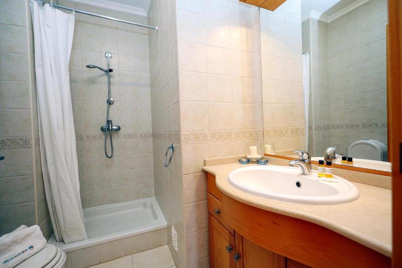 C03 - Galé Holiday Apartment in Lagos - image 18