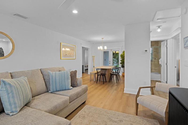 Bean Point Beach Cottage: North End Pool Home Close to Beach & Bay by Anna Maria Life - image 27