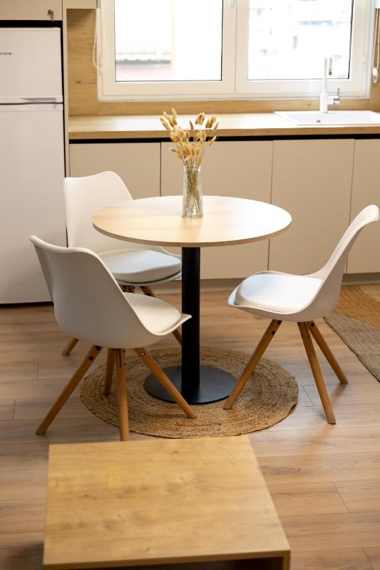 Boho Central Apartment - image 15