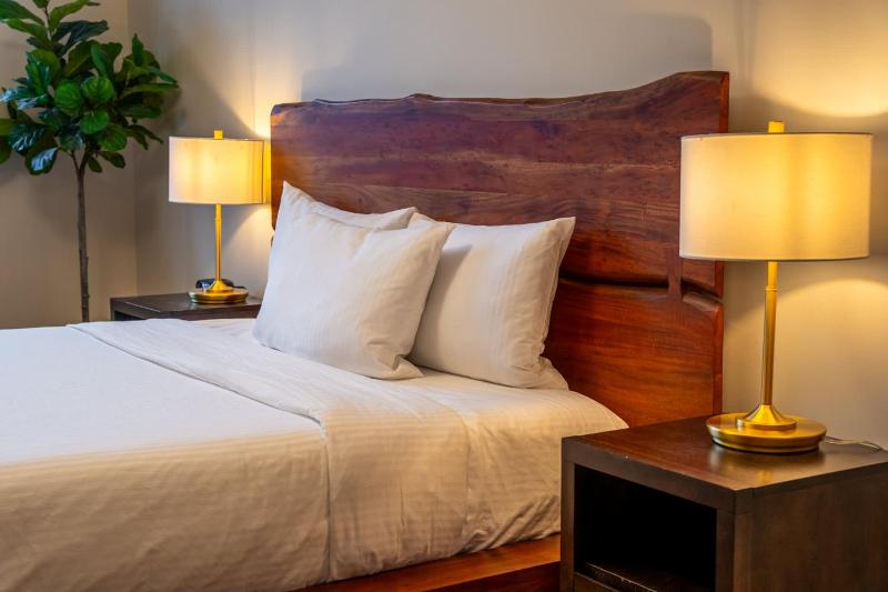 Alpine Chic - two-story mtn escape near downtown - image 26