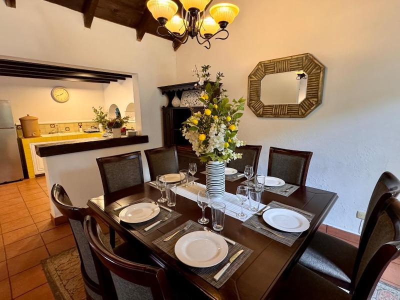 Casa Colonial en el centro de Antigua -Tanque la Union - image 7