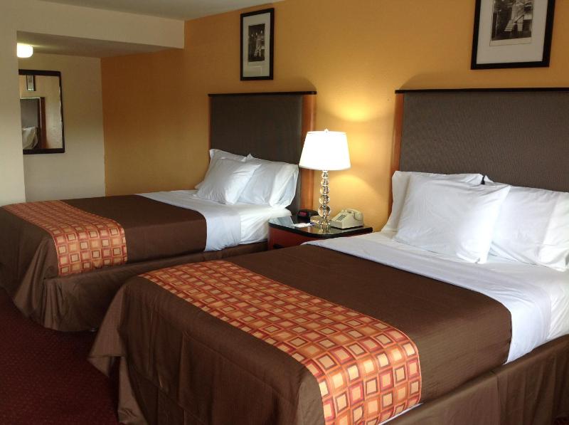 Double Room with Two Double Beds image 3