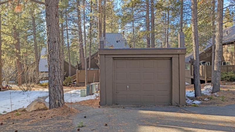 Pole House 10 - image 15