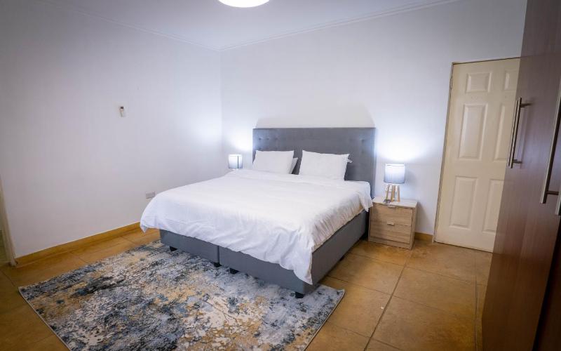 Tranquil 3 Bedroom Apartment - image 12