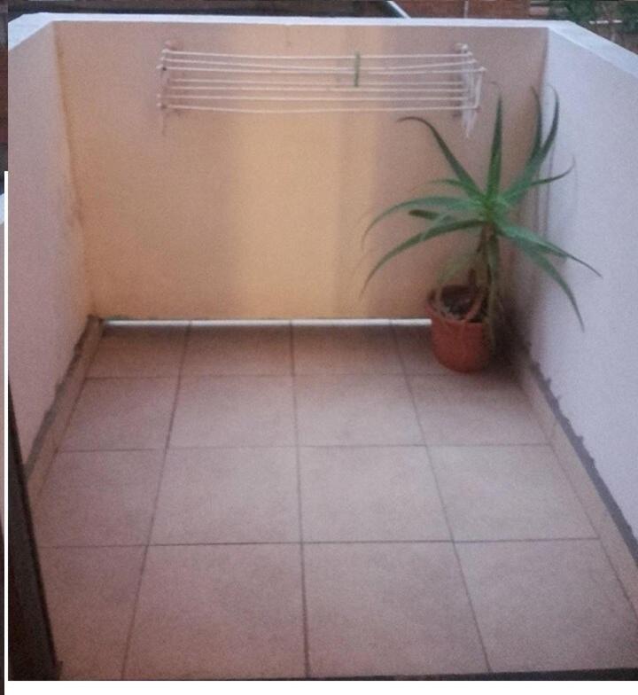 Departamento entero céntrico con balcón en Pinamar - image 8