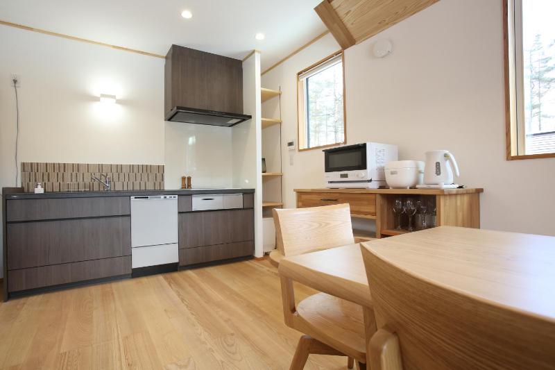 Lucent - image 14