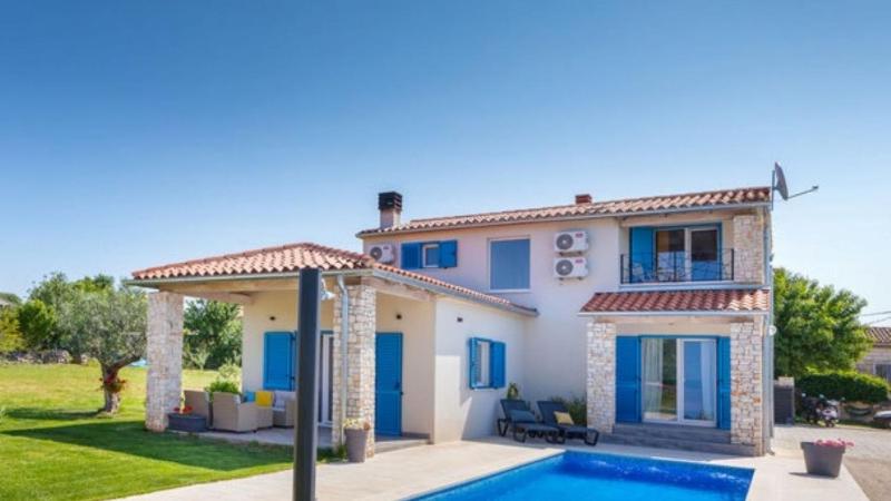 Villa Gajana 2 by Villas Guide - image 2