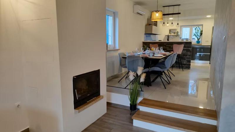 Villa Gajana 2 by Villas Guide - image 13