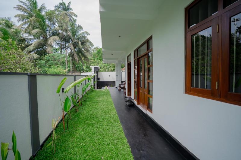 Kawaii Villa Hikkaduwa - image 9