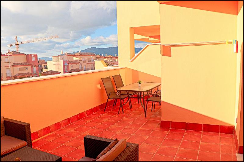 Apartamento en segunda linea - image 10