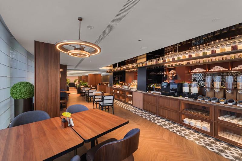 Intercity Hotel Shanghai Nanjing Road Pedestrian Street The Bund - image 12