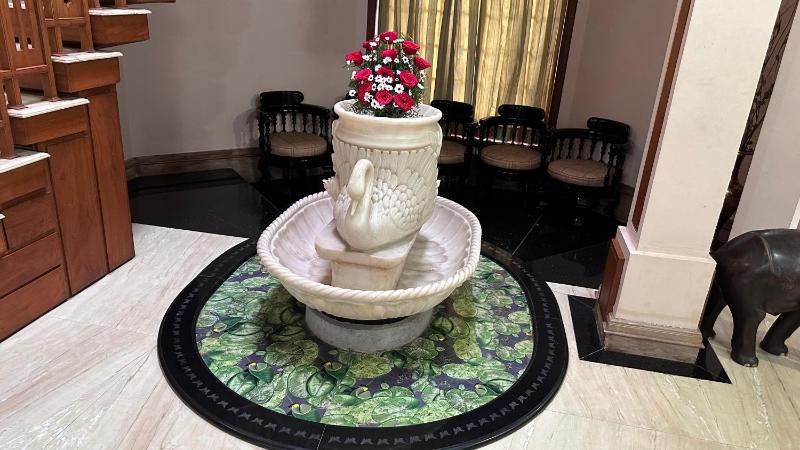 Luxstaykochi -Luxury Villa Near JLN Metro - image 5