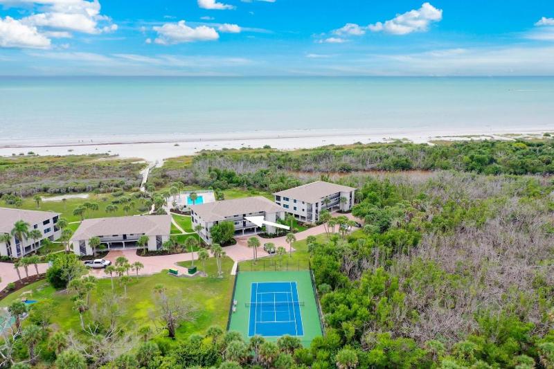 Sandpiper Beach #405 - image 19