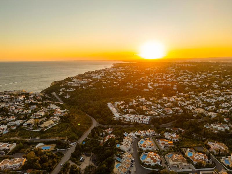 Villa Sunset - com piscina aquecível e jardim em Carvoeiro - image 39