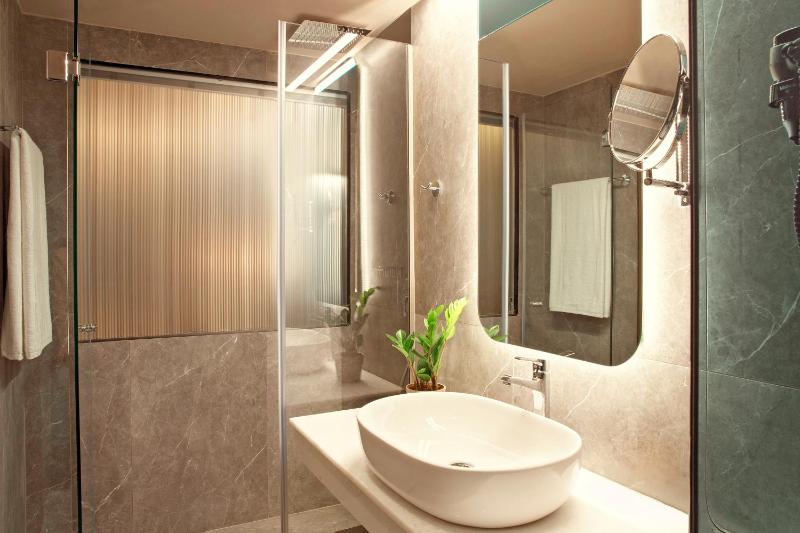 Zeus Essence Athens Central Trademark Collection by Wyndham - image 13