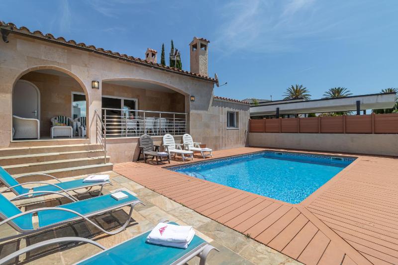 Apart-Rent Villa Pani 0141 con piscina y amarre - image 48
