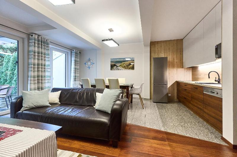 Apartamenty Świnoujście - Komandorska - image 25