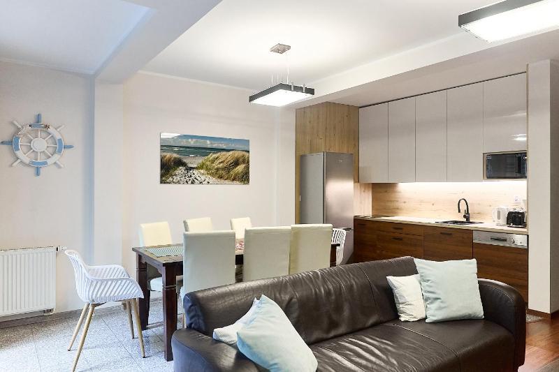 Apartamenty Świnoujście - Komandorska - image 29