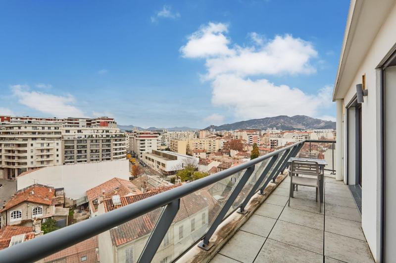 Appart'hôtel Odalys City - Marseille Centre Parc Chanot Vélodrome - image 9
