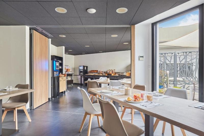 Appart'hôtel Odalys City - Marseille Centre Parc Chanot Vélodrome - image 11