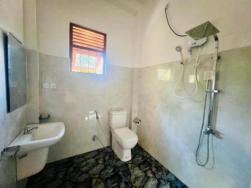 Sunburst Villa - image 29