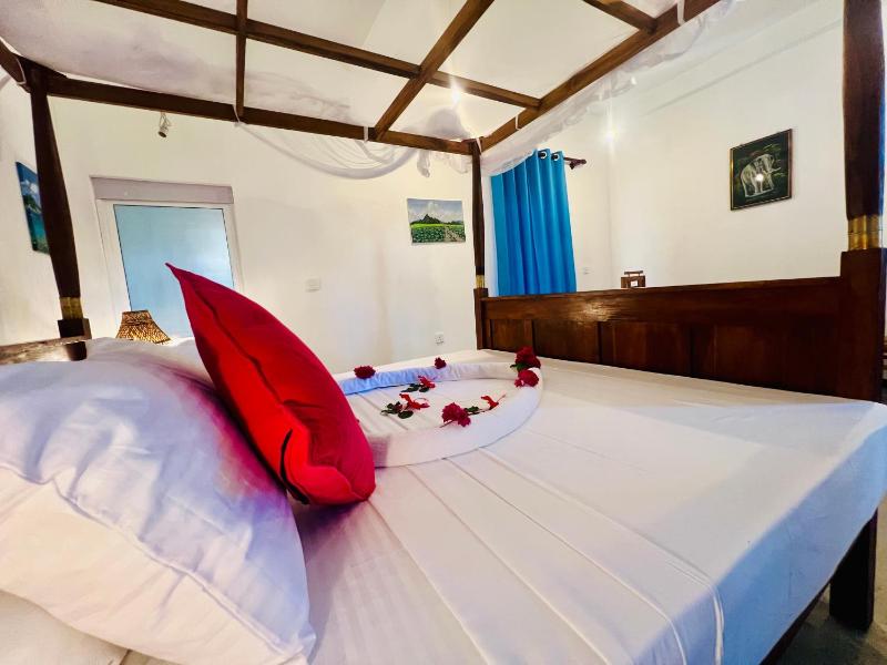 Sunburst Villa - image 2