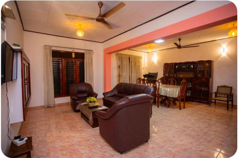 Lucky Villa - image 1