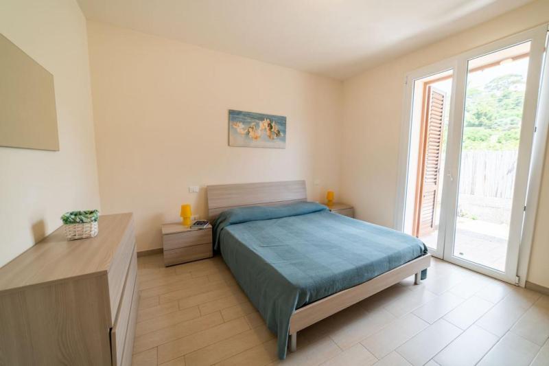 Golfo di Lacona - image 12