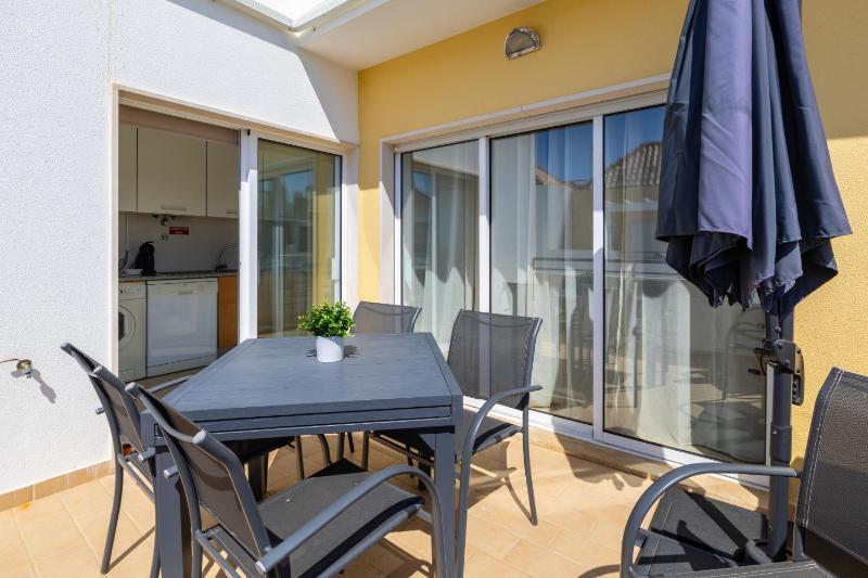 Cabanas Beach T2 - image 37