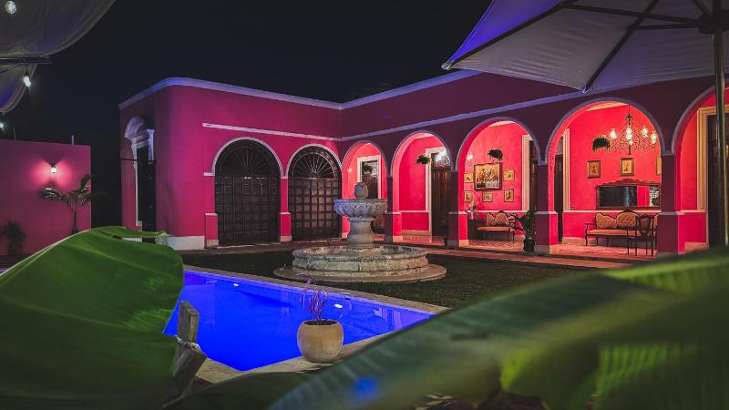 La Casa Rosa Imperial - image 1