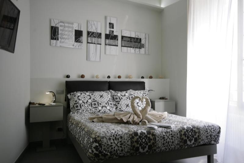 Double Room with Private Bathroom image 3