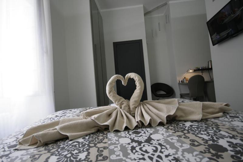 Double Room with Private Bathroom image 4