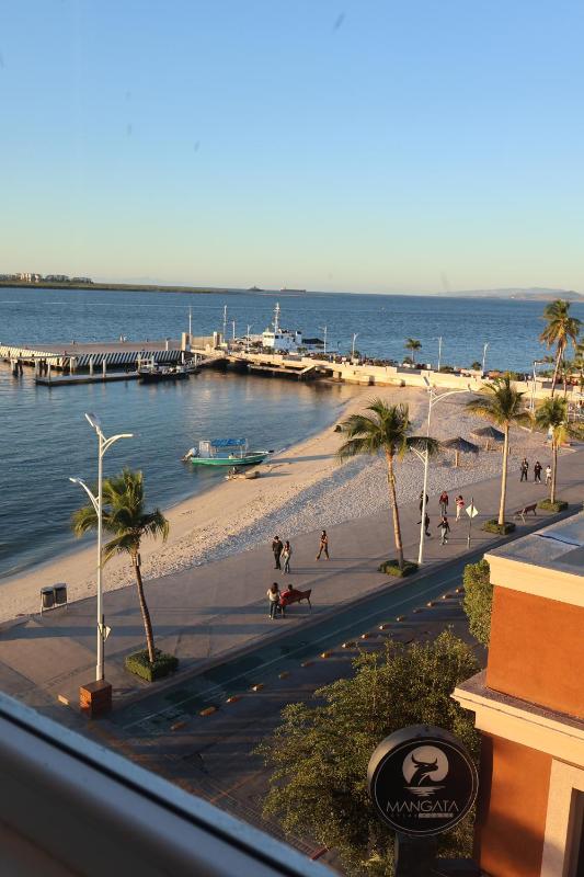 Seven Crown La Paz Malecon - image 24