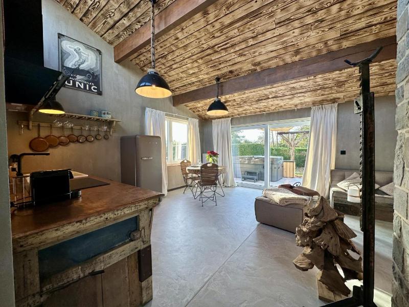 Chez Brigitte - image 27