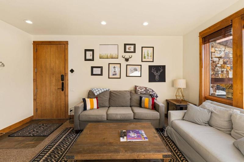 Terraces 405A ~ Meadow View - image 3