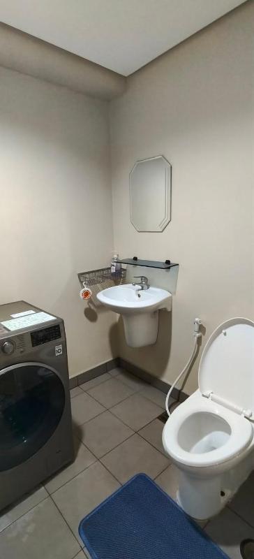 One Bedroom Unit Condotel near Centrio Ayala Mall - image 11