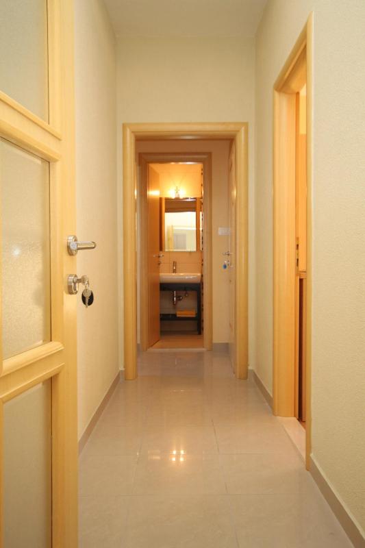 Apartments with parking space Makarska - 6632 - image 11