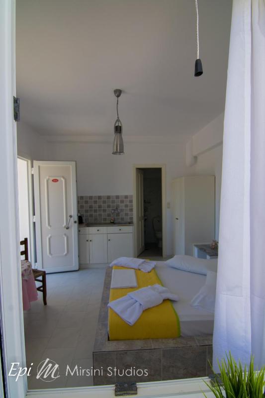 Studio (2 Adults) image 1