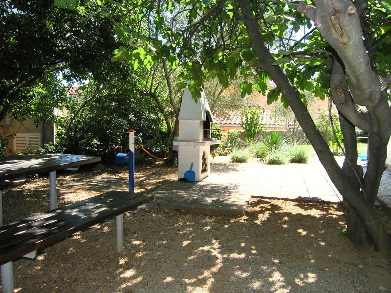 Apartmani Dolencic - image 39