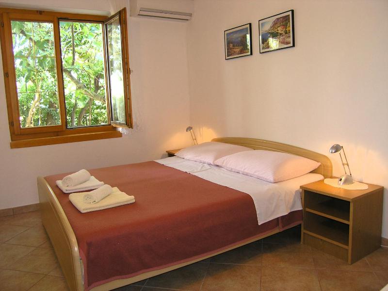 Apartmani Dolencic - image 12