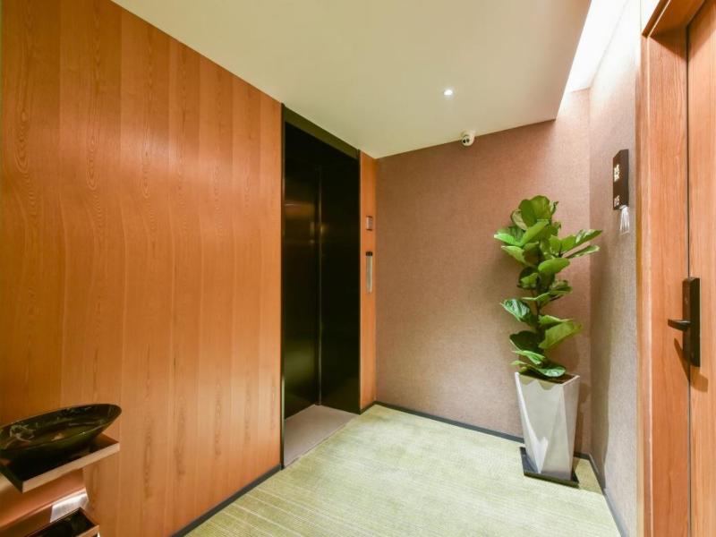 Qiuguo Hotel (Beijing Chaoyangmen Sanlitun Branch) - image 13