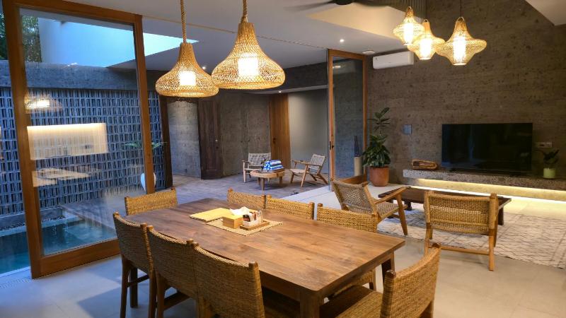 Pulang Villas Private Pool Pererenan - image 7